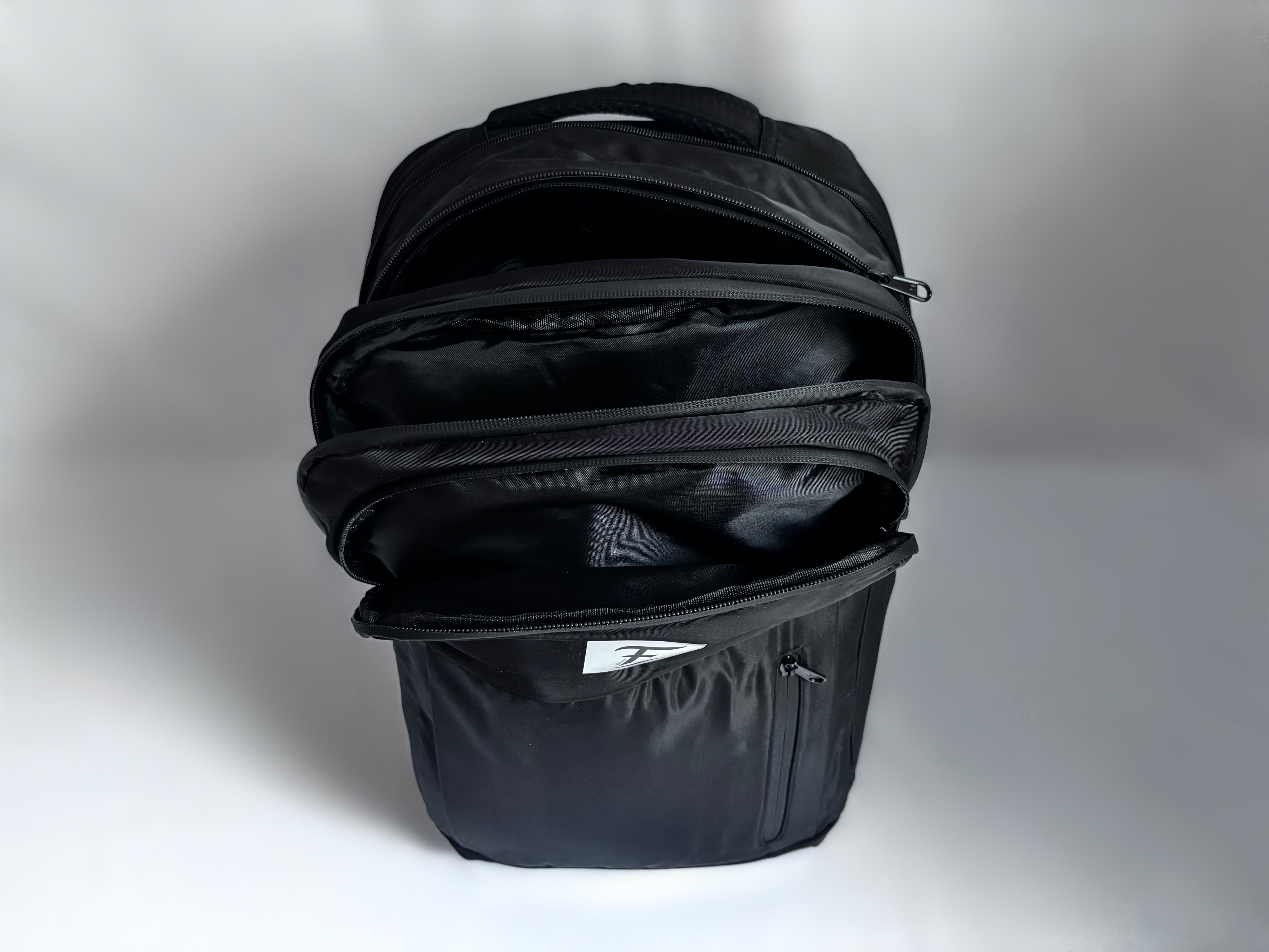 Sac à dos, Système de compression intégré